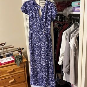 Women’s Navy blue with white flowers Midi Dress